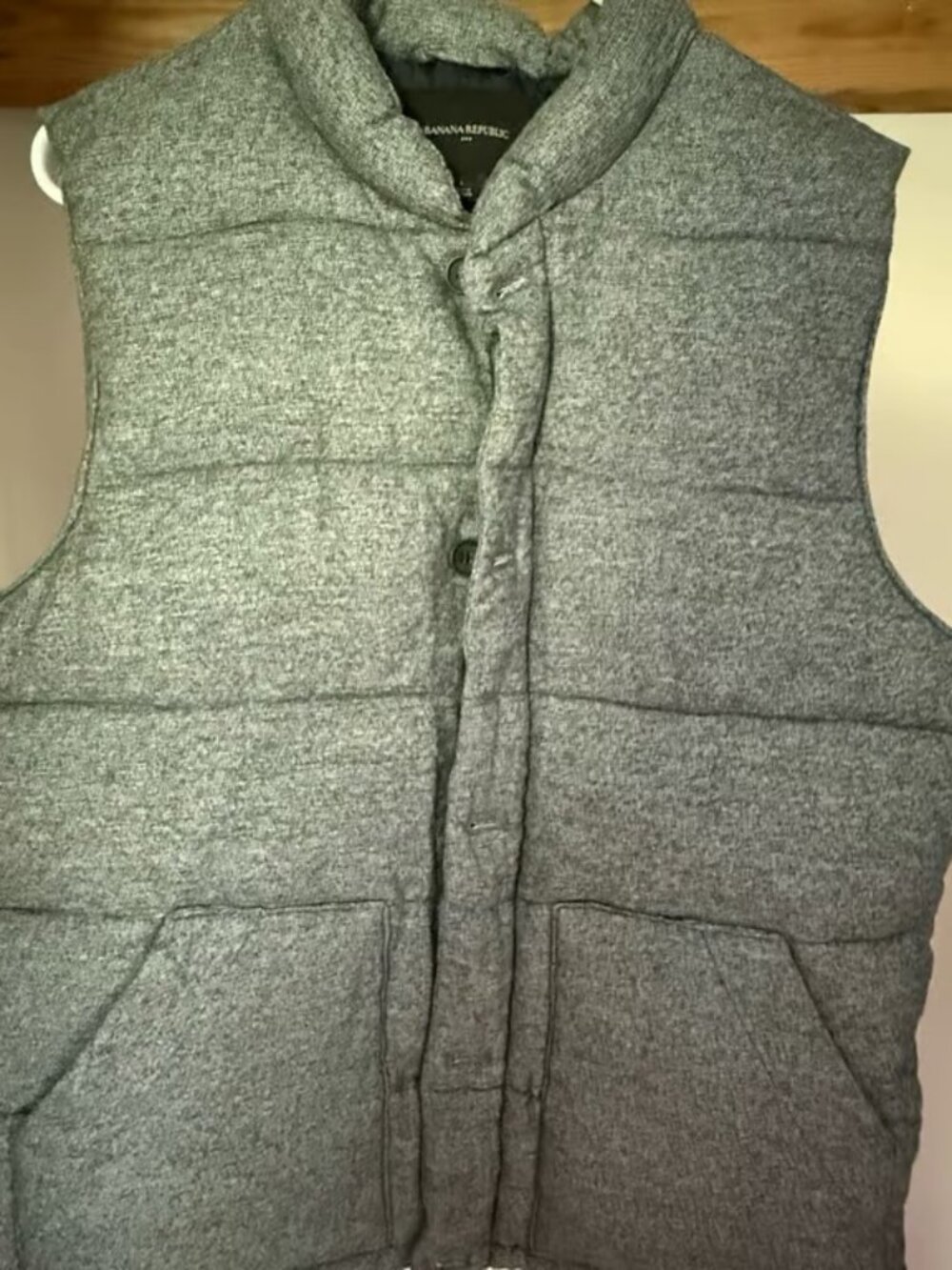Banana Republic Men’s Gray Filled Vest Large